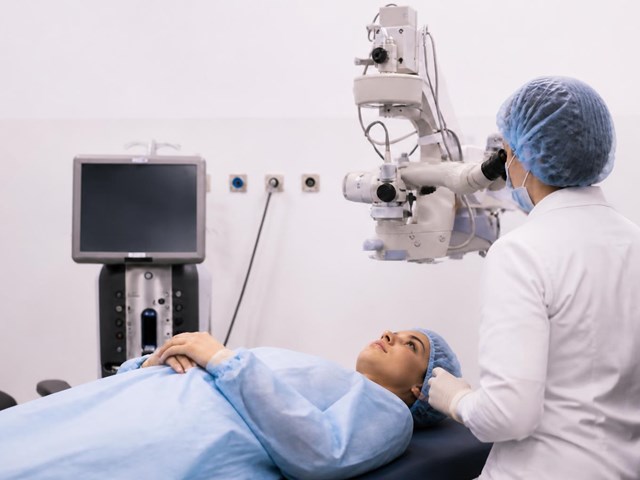 Cirugía refractiva para corregir el astigmatismo en Pontevedra